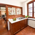 House Senna * Porec