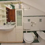 House Senna * Porec